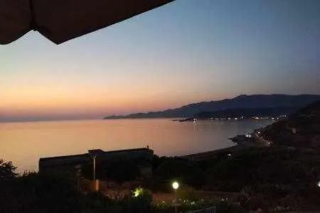 Mareviglioso Fronte Mare Sea Front Lejlighed Magomadas