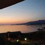 Mareviglioso Fronte Mare Sea Front Daire Magomadas