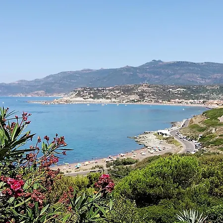 Mareviglioso Fronte Mare Sea Front Apartament Magomadas