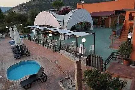 Apartment Mareviglioso Fronte Mare Sea Front *