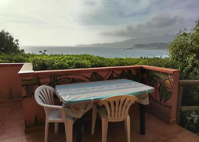 Apartment Mareviglioso Fronte Mare Sea Front Magomadas