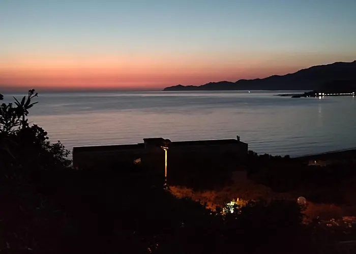 Apartment Mareviglioso Fronte Mare Sea Front Magomadas